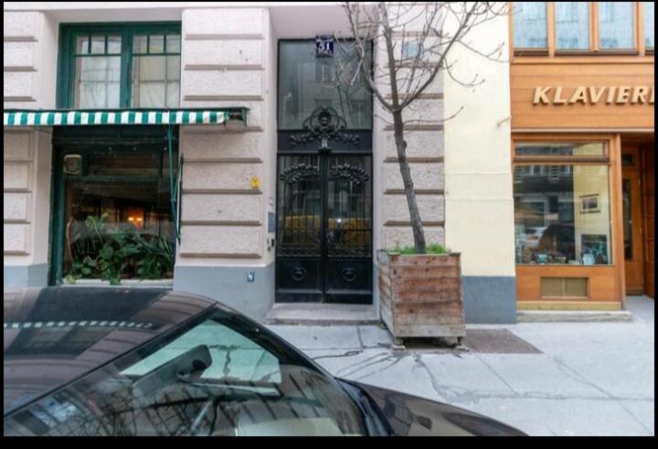The Place, In The 7Th District Of Bécs Kültér fotó